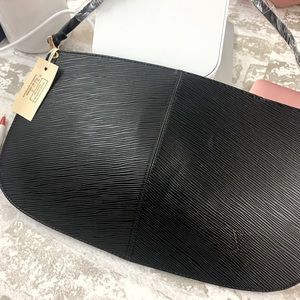 Louis Vuitton Demi Lune Epi Leather Pochette